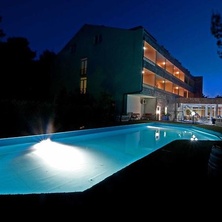 Hotel Sveti Kriz Mastrinka Extérieur photo