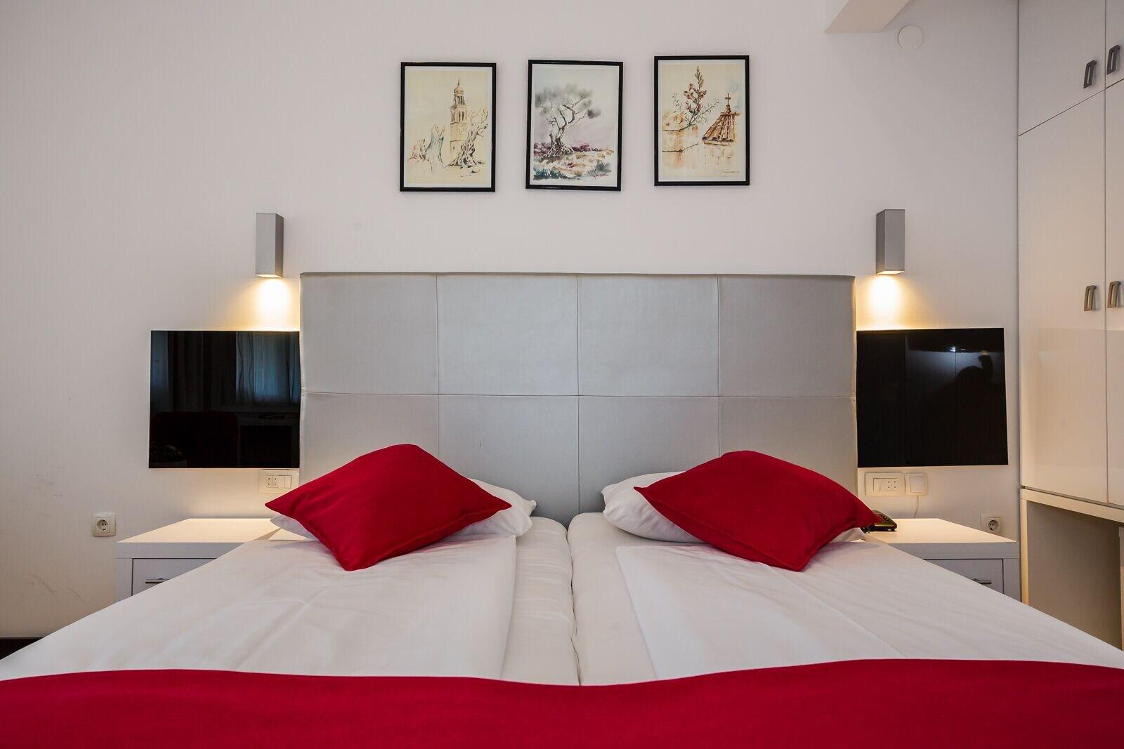 Hotel Sveti Kriz Mastrinka Extérieur photo
