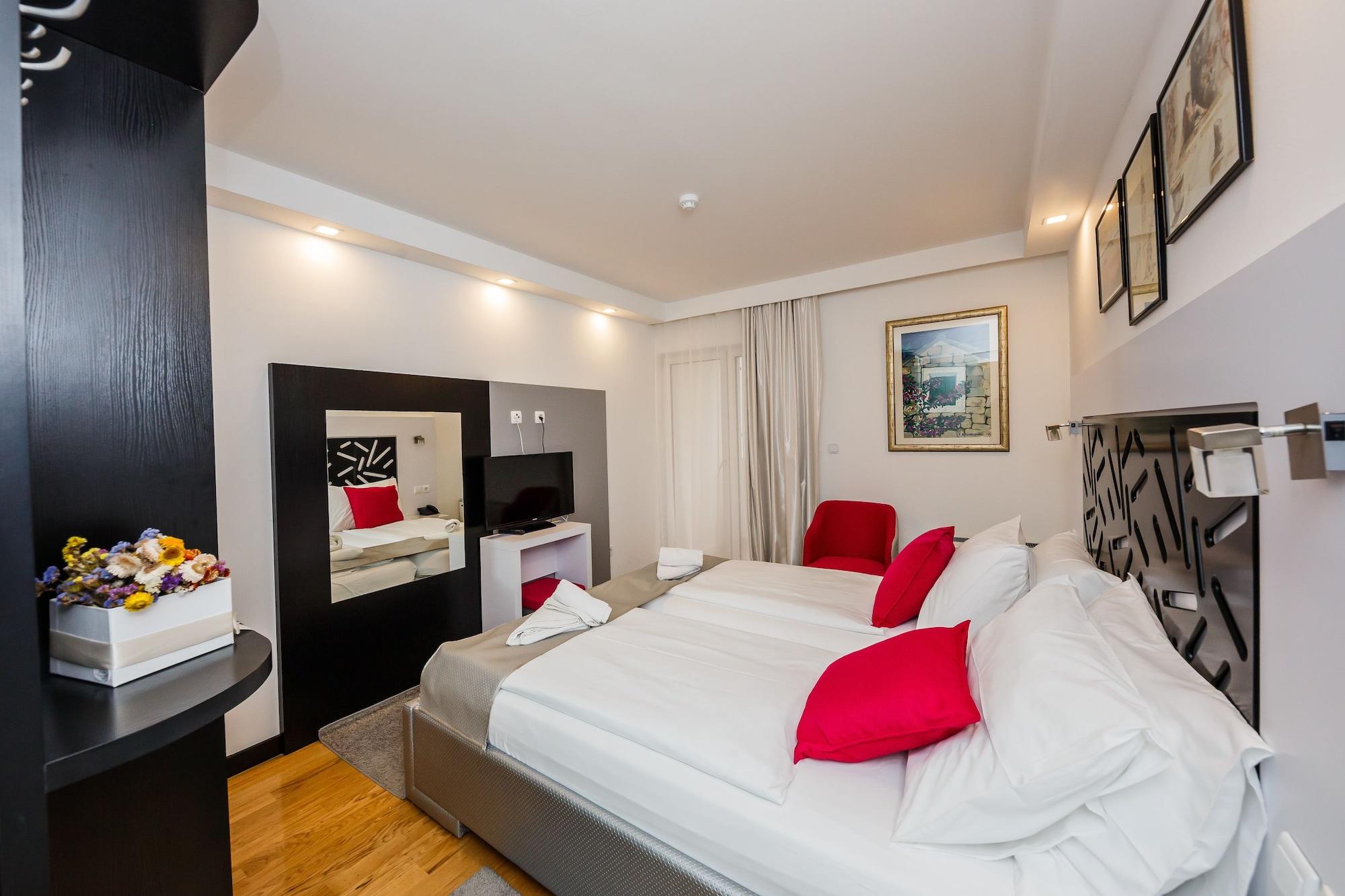 Hotel Sveti Kriz Mastrinka Extérieur photo