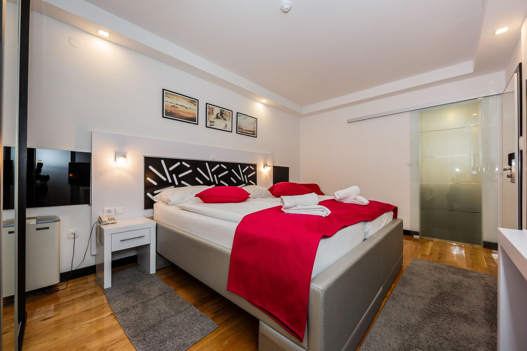 Hotel Sveti Kriz Mastrinka Extérieur photo