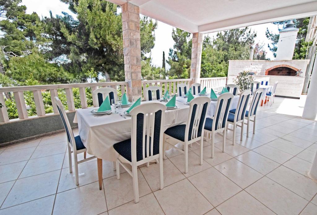 Hotel Sveti Kriz Mastrinka Extérieur photo